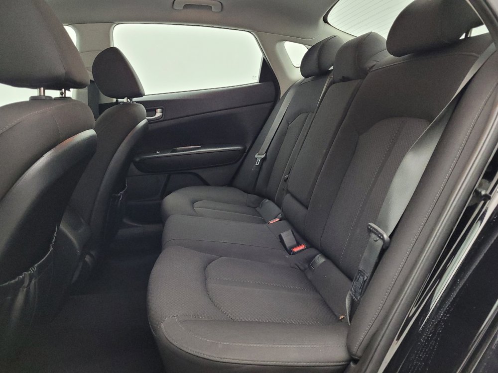 Used 2016 Kia Optima LX image 18