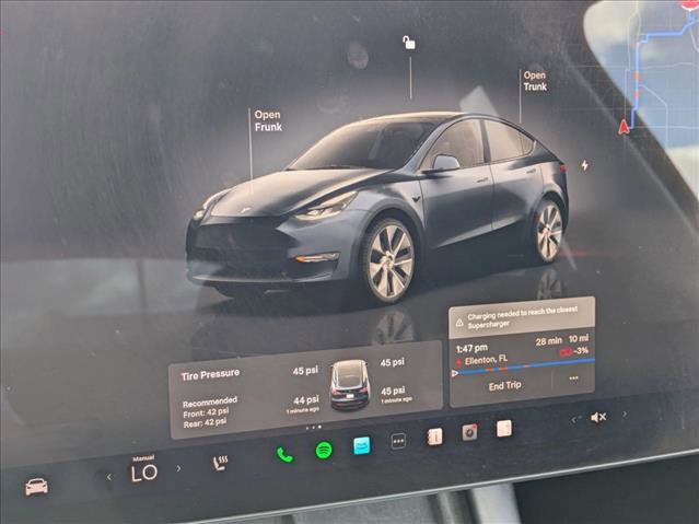 Used 2024 Tesla Model Y Long Range image 15