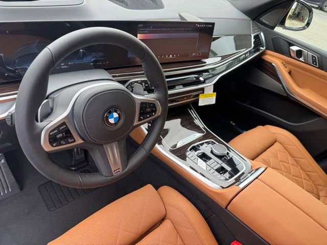 New 2026 BMW X5 xDrive40i w/ M Sport Package AWD/4WD image 16