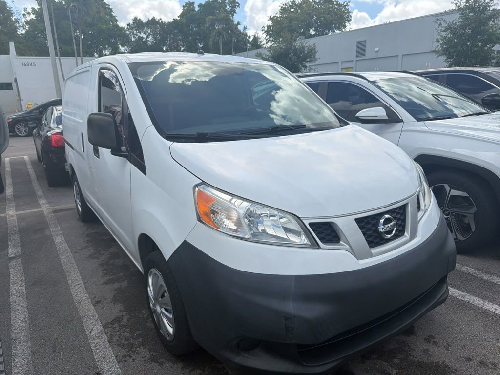 Used 2015 Nissan NV200 S image 3