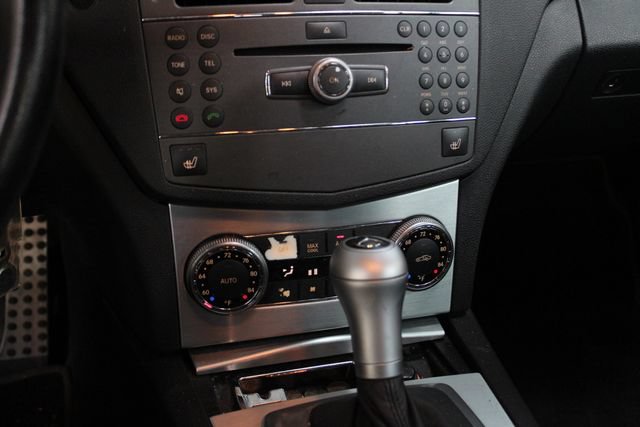 Used 2010 Mercedes-Benz C 300 4MATIC Sedan image 18