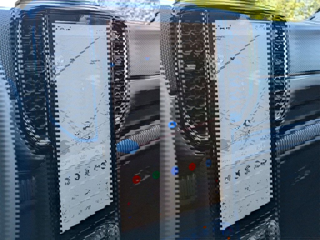 New 2025 Ford Ranger XLT w/ Equipment Group 301A High image 15