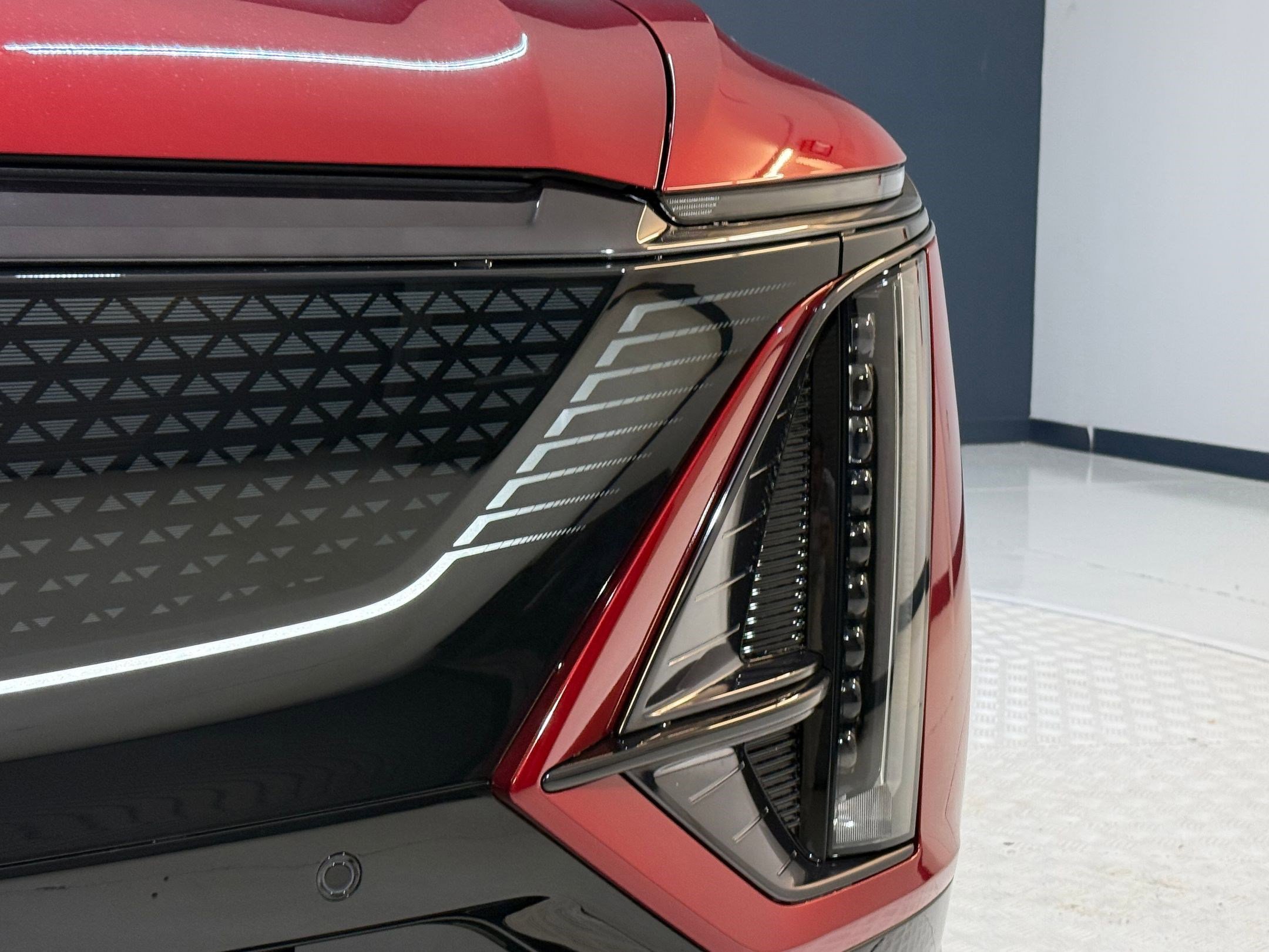 New 2025 Cadillac Lyriq Sport image 13