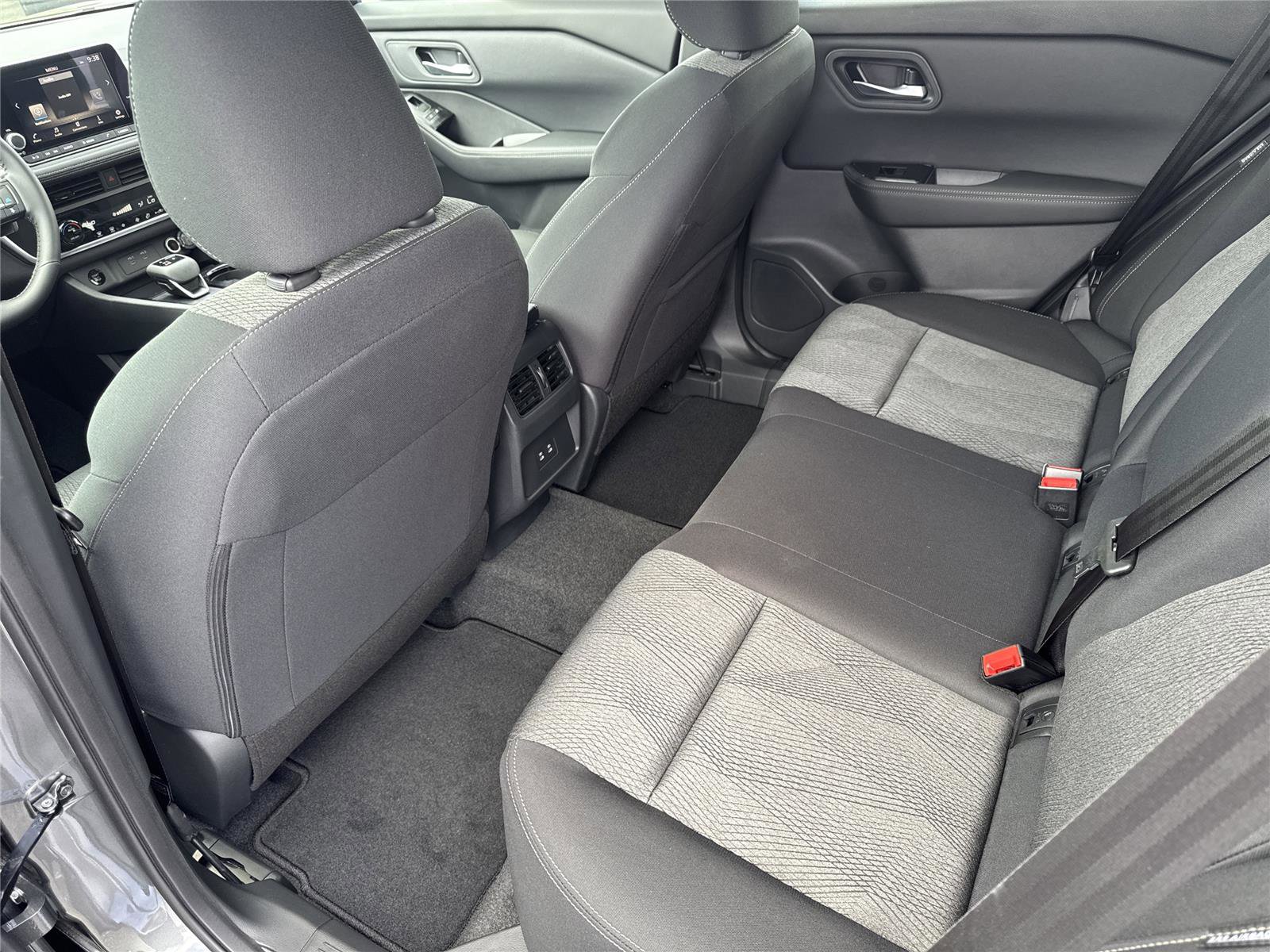 New 2026 Nissan Rogue SV FWD image 29