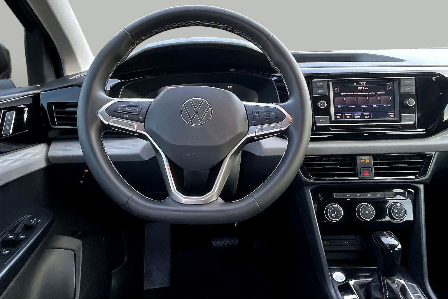 Used 2023 Volkswagen Taos S FWD image 6