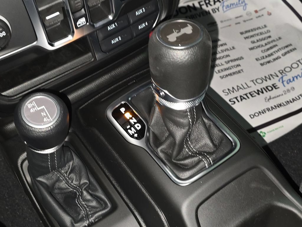 New 2026 Jeep Wrangler Unlimited Sahara AWD/4WD image 26