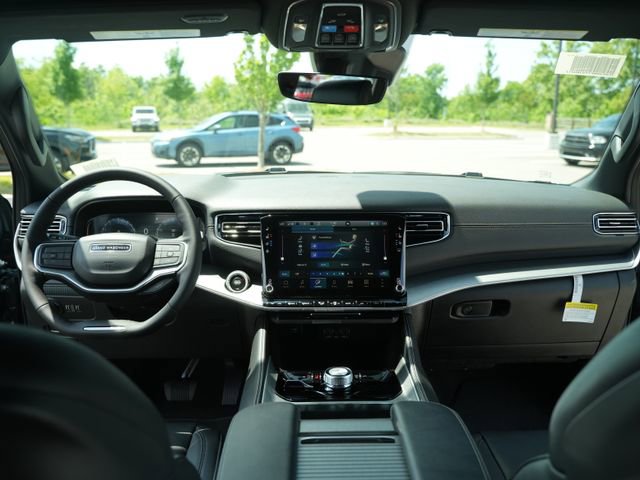 New 2026 Jeep Grand Wagoneer Limited w/ Premium Group II AWD/4WD image 26