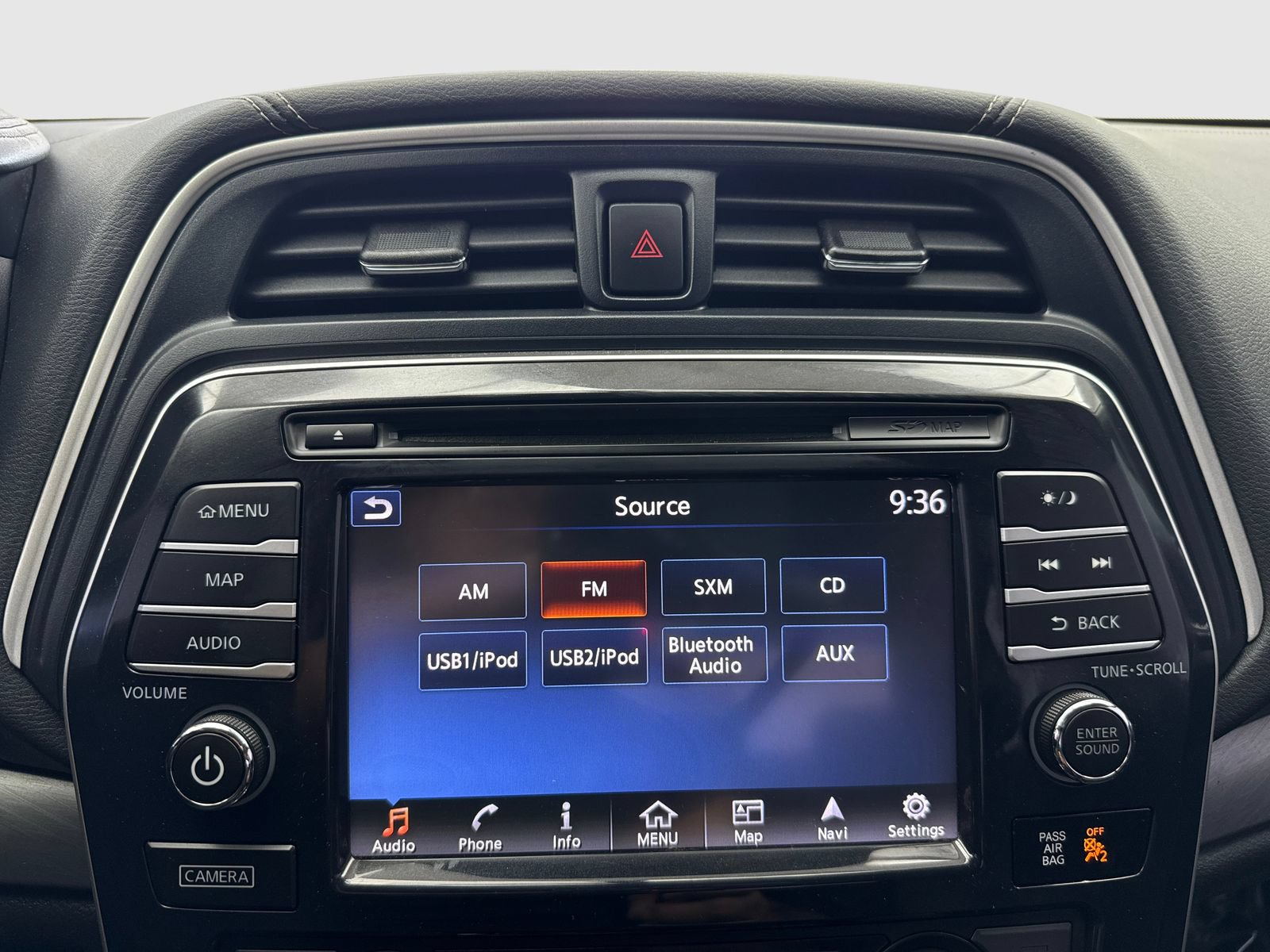Used 2016 Nissan Maxima 3.5 SV w/ Interior Lighting Package FWD image 27
