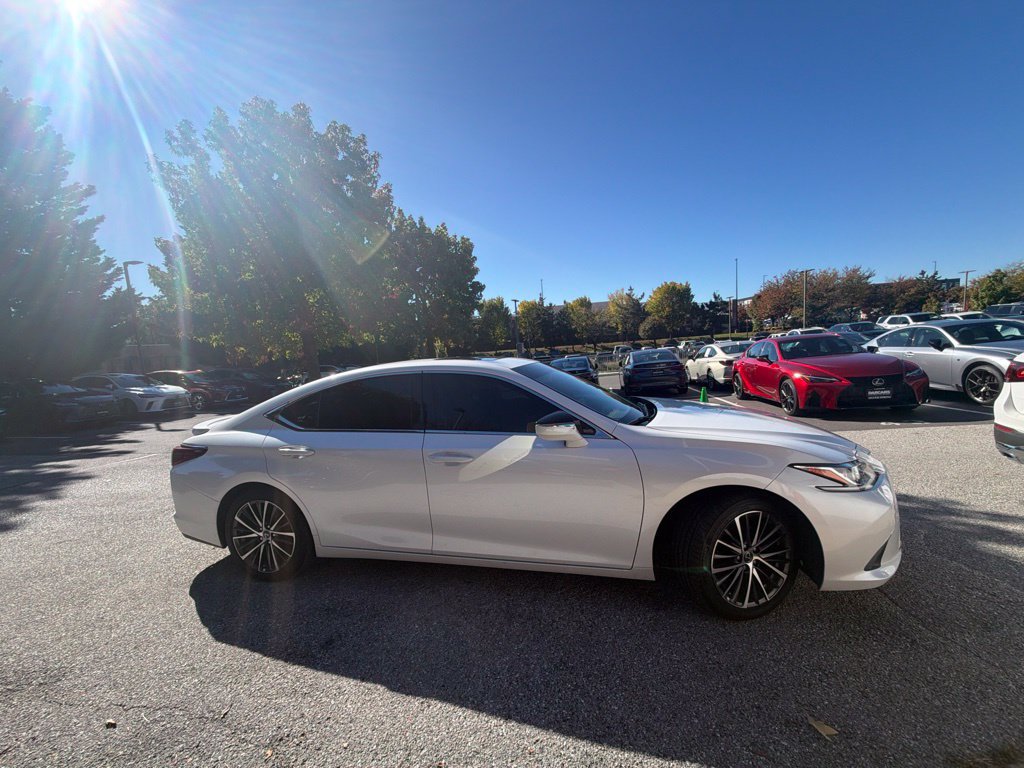Certified 2025 Lexus ES 350 w/ Premium Package FWD image 8