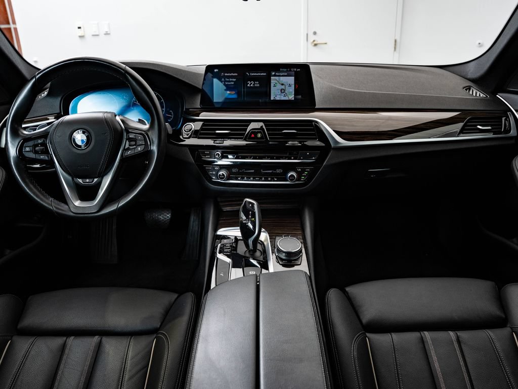 Used 2019 BMW 540i xDrive w/ Executive Package AWD/4WD image 32