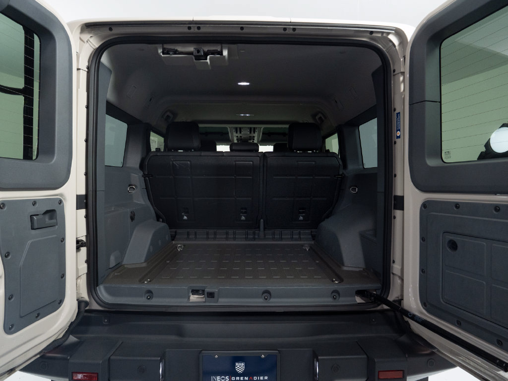 Used 2025 INEOS Grenadier Station Wagon AWD/4WD image 43