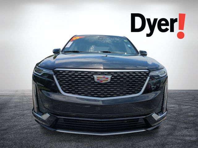 Used 2025 Cadillac XT6 Premium Luxury FWD image 9
