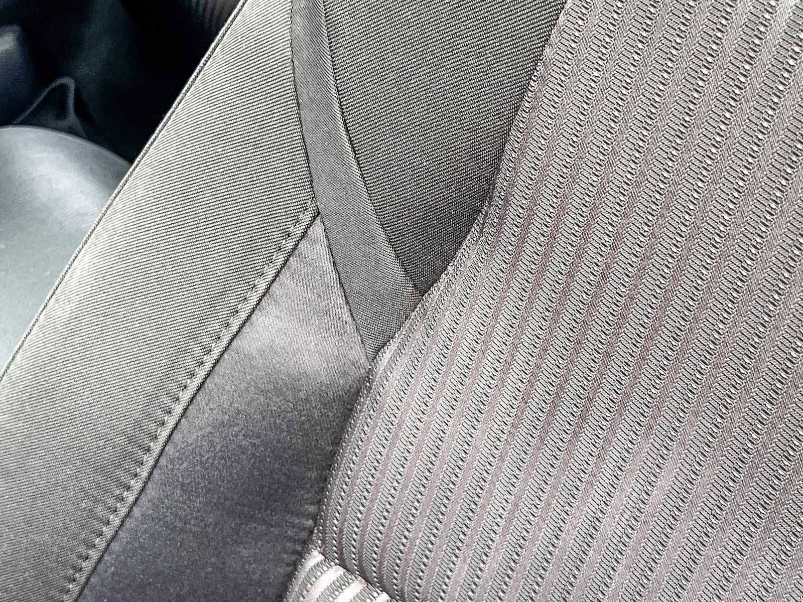 Used 2016 MAZDA MAZDA3 i Touring image 25