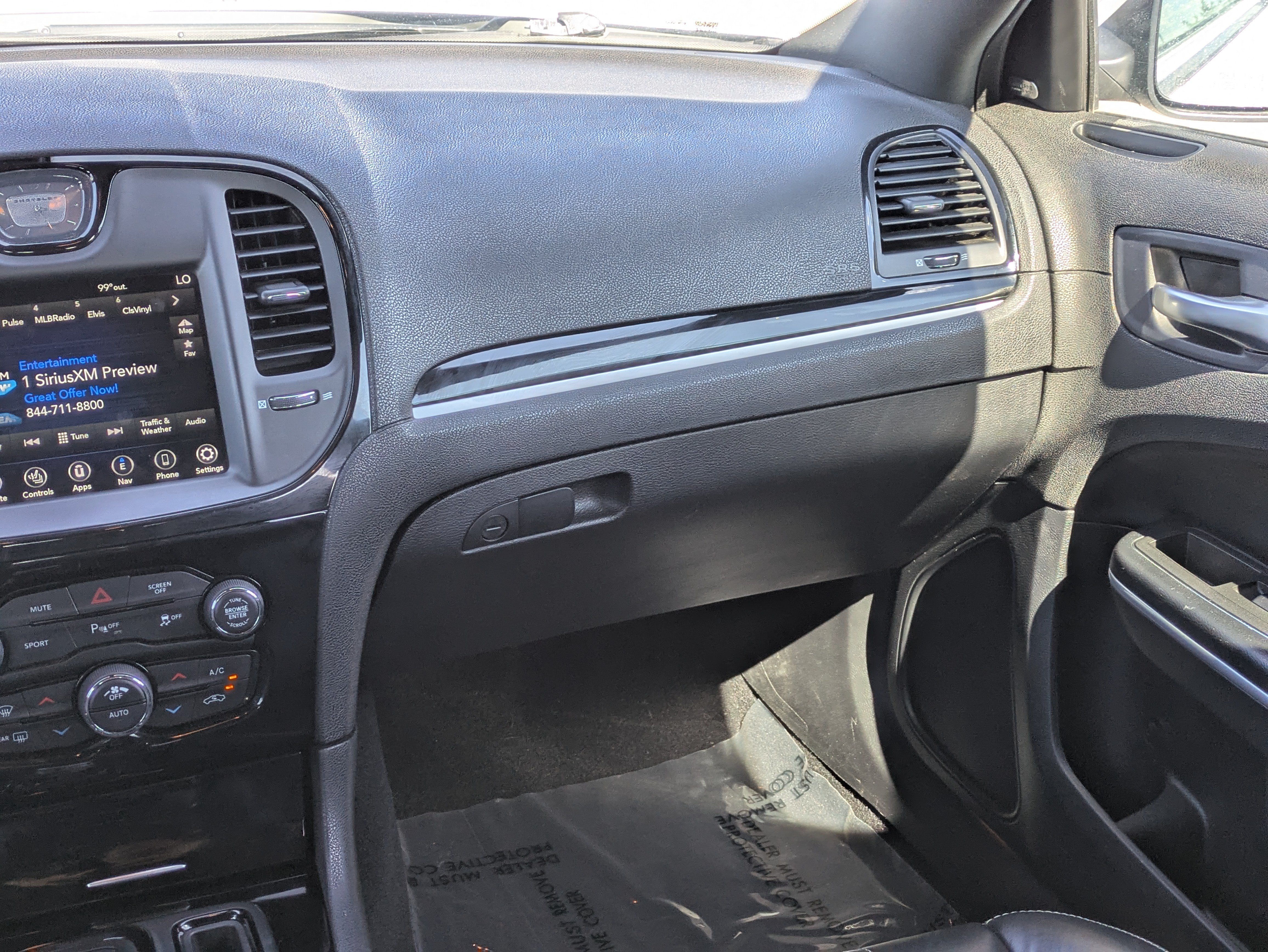 Used 2022 Chrysler 300 S RWD image 17