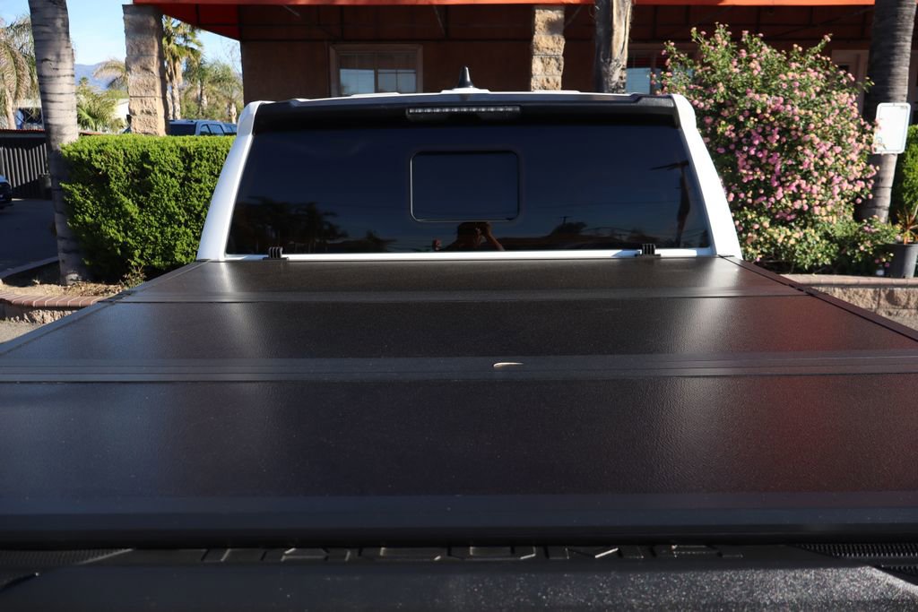 Used 2024 Toyota Tacoma SR5 AWD/4WD image 8