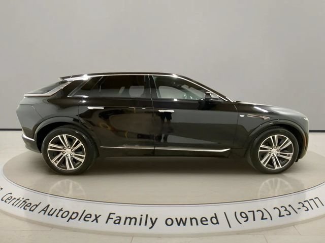 Used 2024 Cadillac Lyriq Luxury RWD image 6