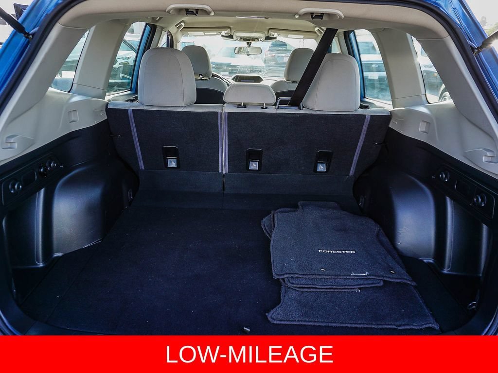 Used 2023 Subaru Forester AWD/4WD image 24