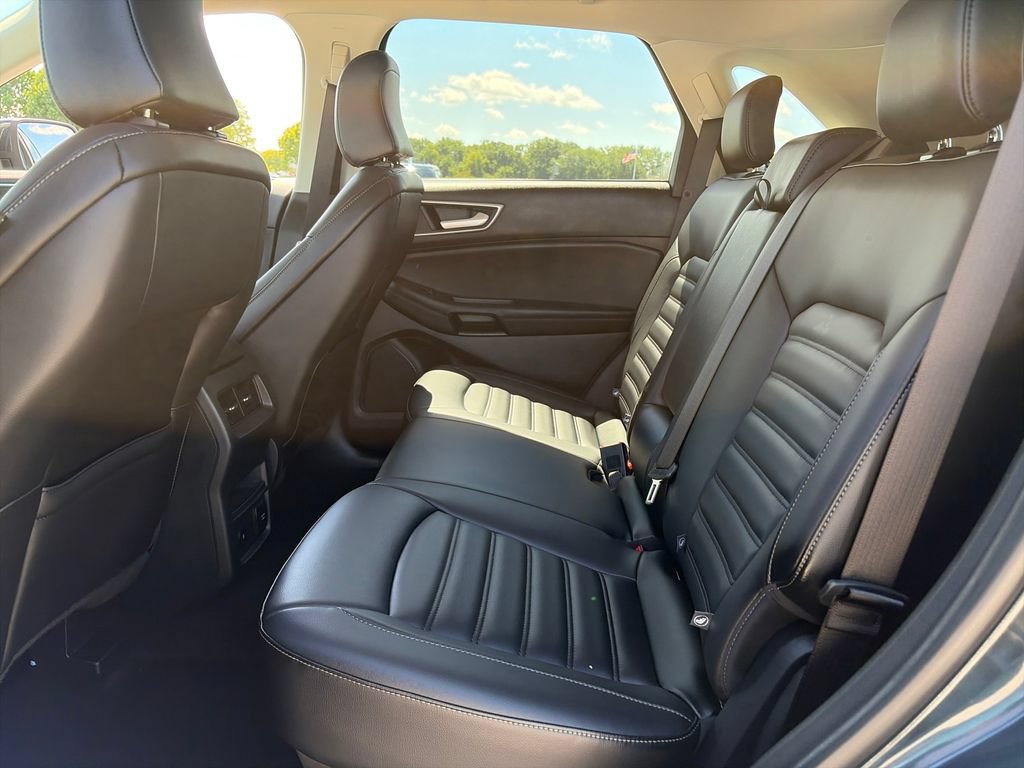 Used 2024 Ford Edge SEL w/ Convenience Package AWD/4WD image 27