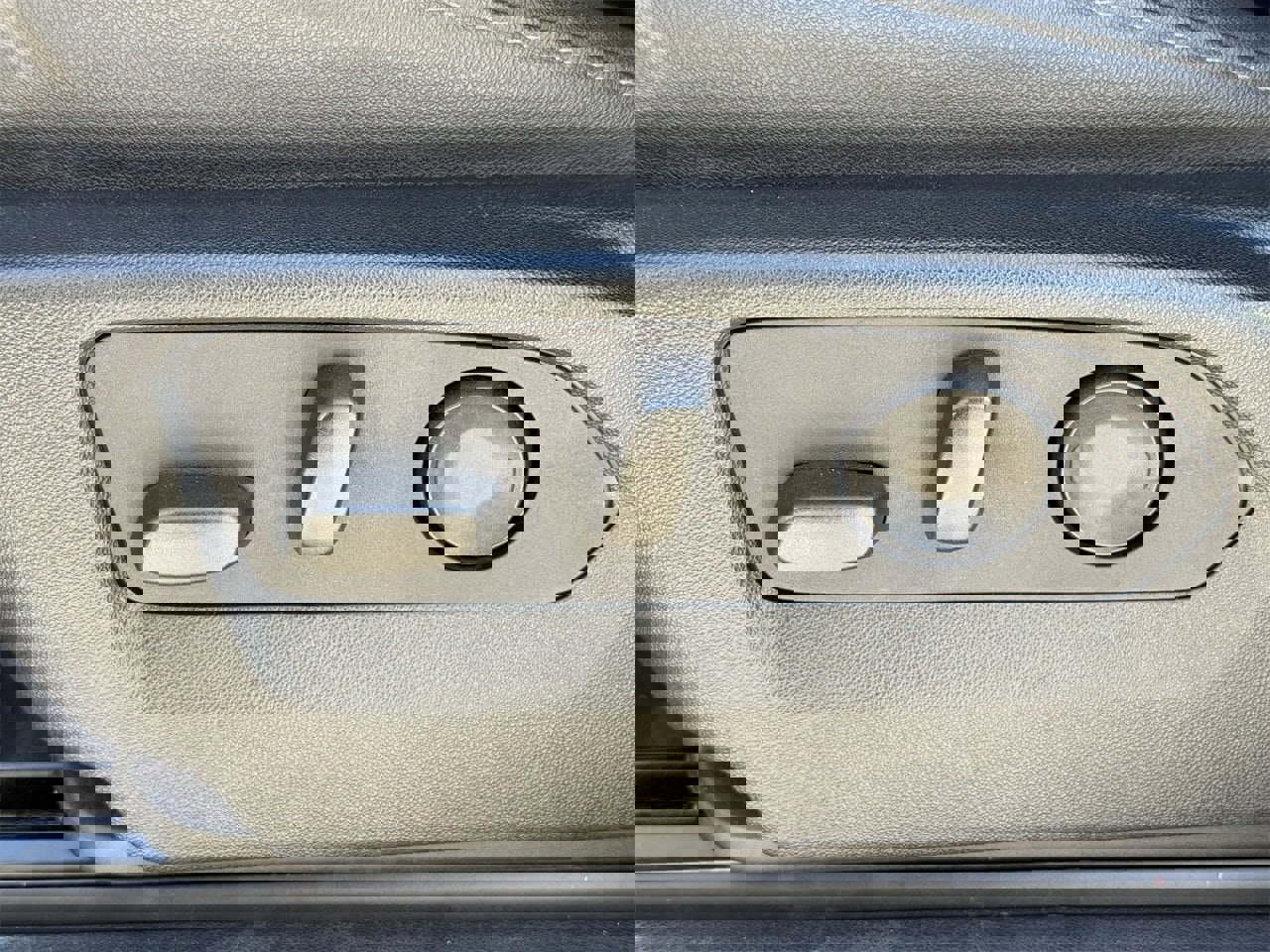 Certified 2024 Chevrolet Silverado 2500 LTZ w/ LTZ Premium Texas Edition image 29