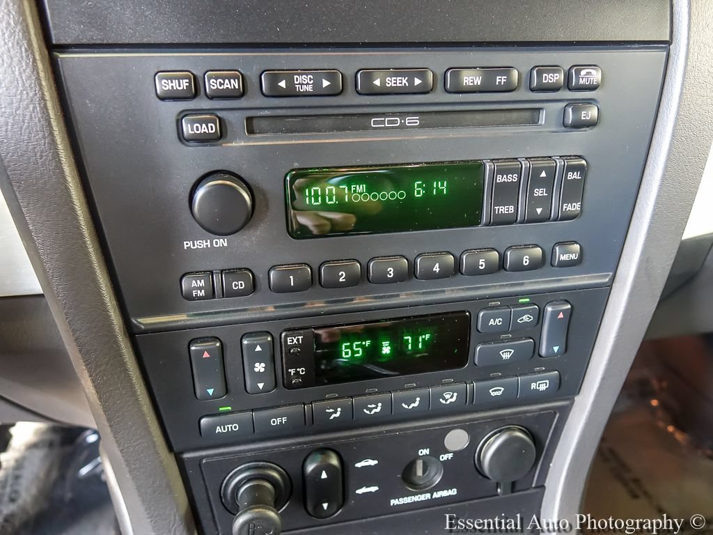 Used 2002 Ford Thunderbird RWD image 13
