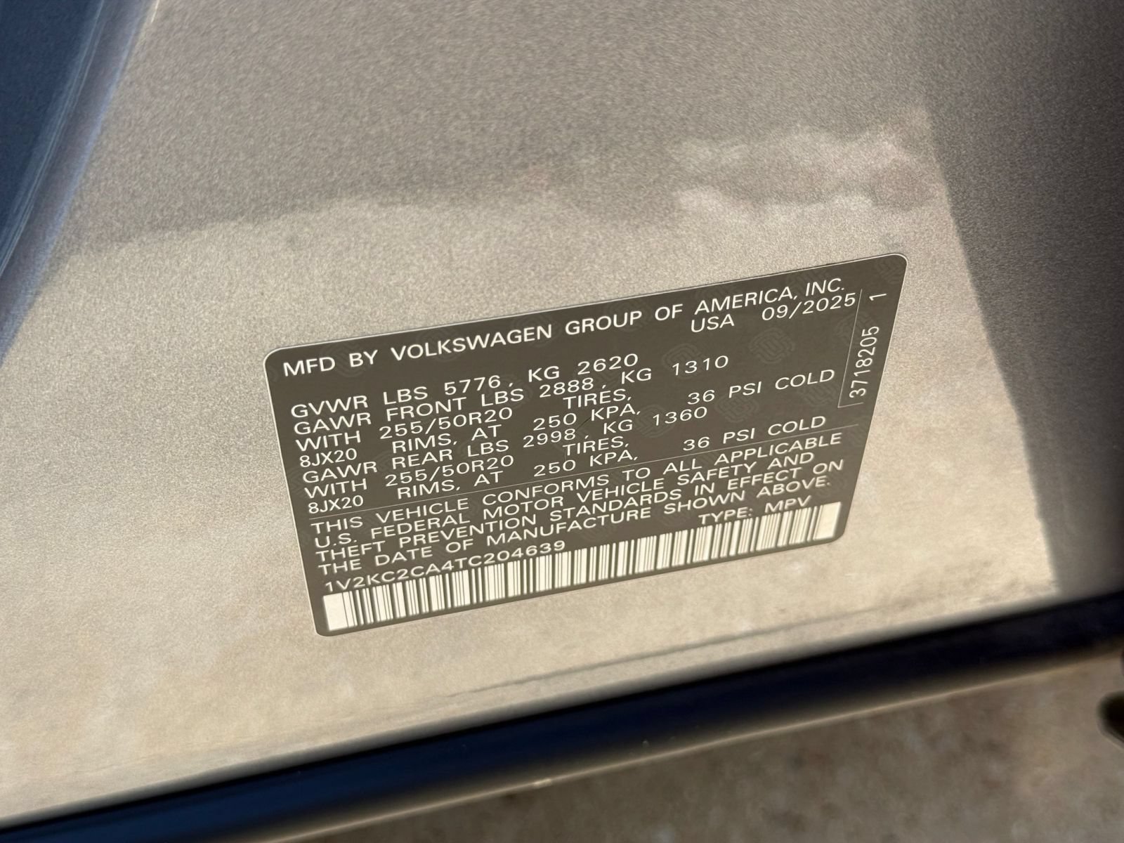 Used 2026 Volkswagen Atlas Cross Sport SE AWD/4WD image 32