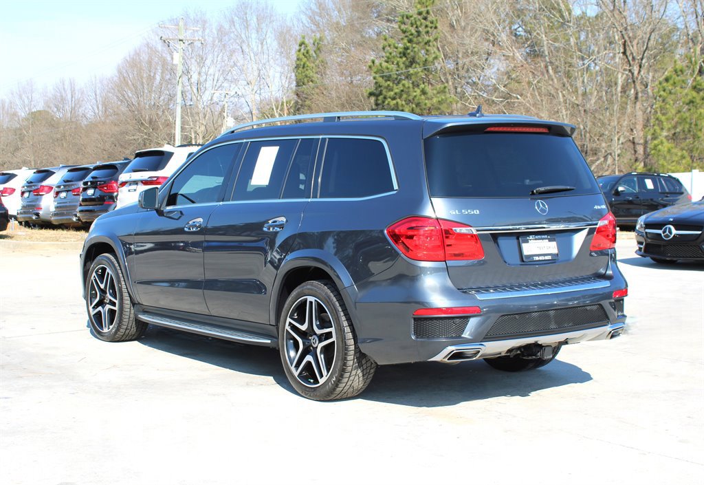 Used 2013 Mercedes-Benz GL 550 4MATIC image 5