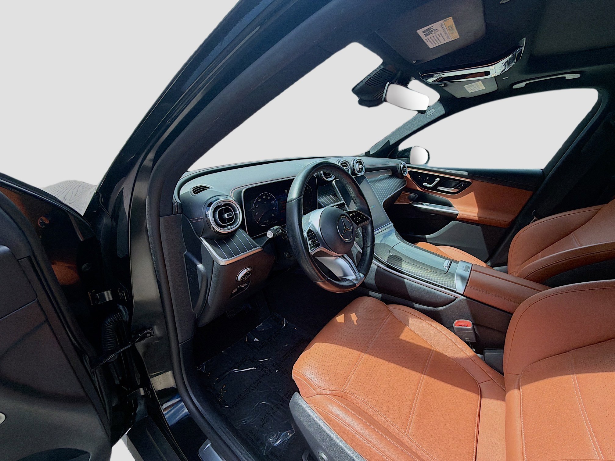 Used 2023 Mercedes-Benz GLC 300 w/ Exclusive Trim Package image 9