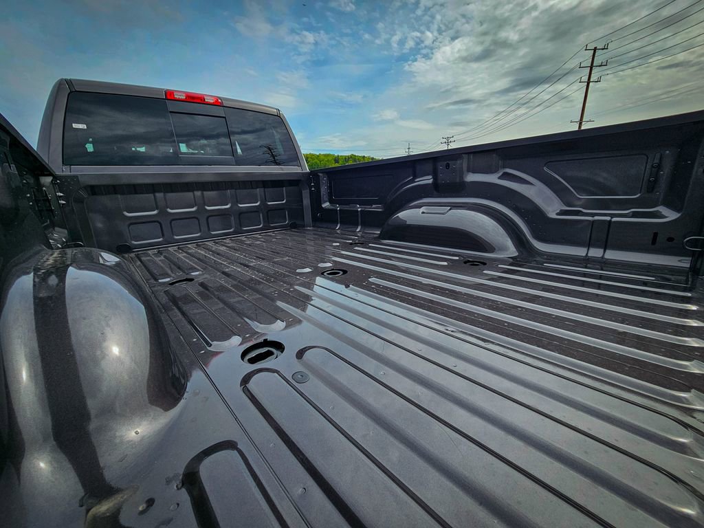 New 2026 RAM 3500 Tradesman AWD/4WD image 6