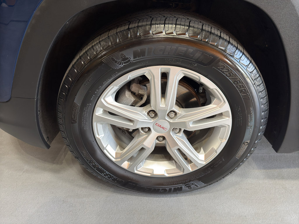 Used 2020 GMC Terrain SLE image 9