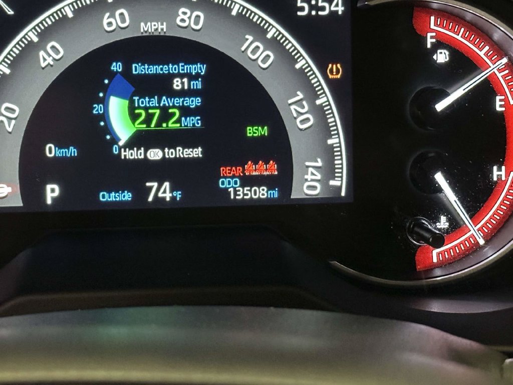 Used 2023 Toyota RAV4 LE AWD/4WD image 25