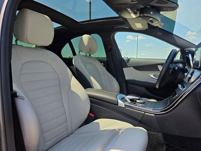 Used 2017 Mercedes-Benz C 300 4MATIC Sedan image 19