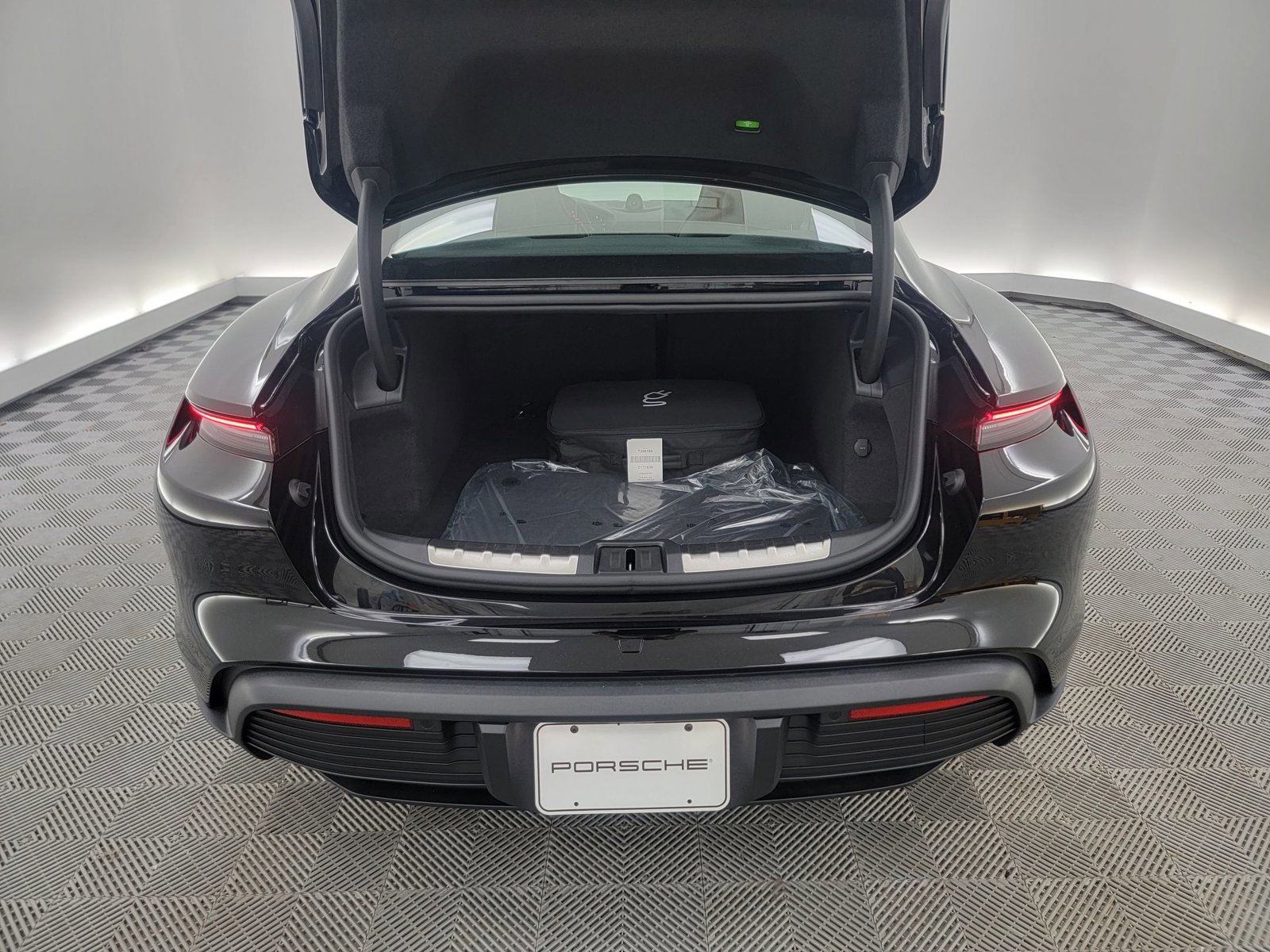 New 2025 Porsche Taycan AWD/4WD image 11