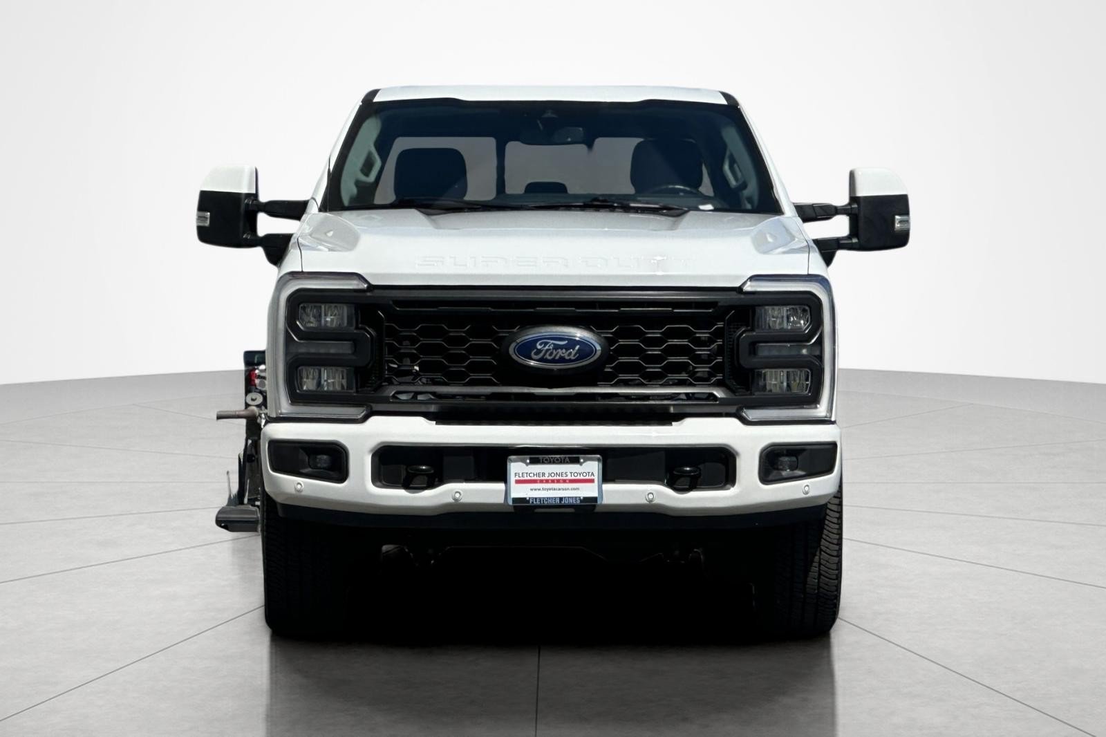 Used 2023 Ford F250 Lariat w/ Lariat Ultimate Package AWD/4WD image 8