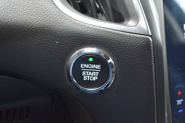 Used 2024 Ford Edge Titanium AWD/4WD image 24