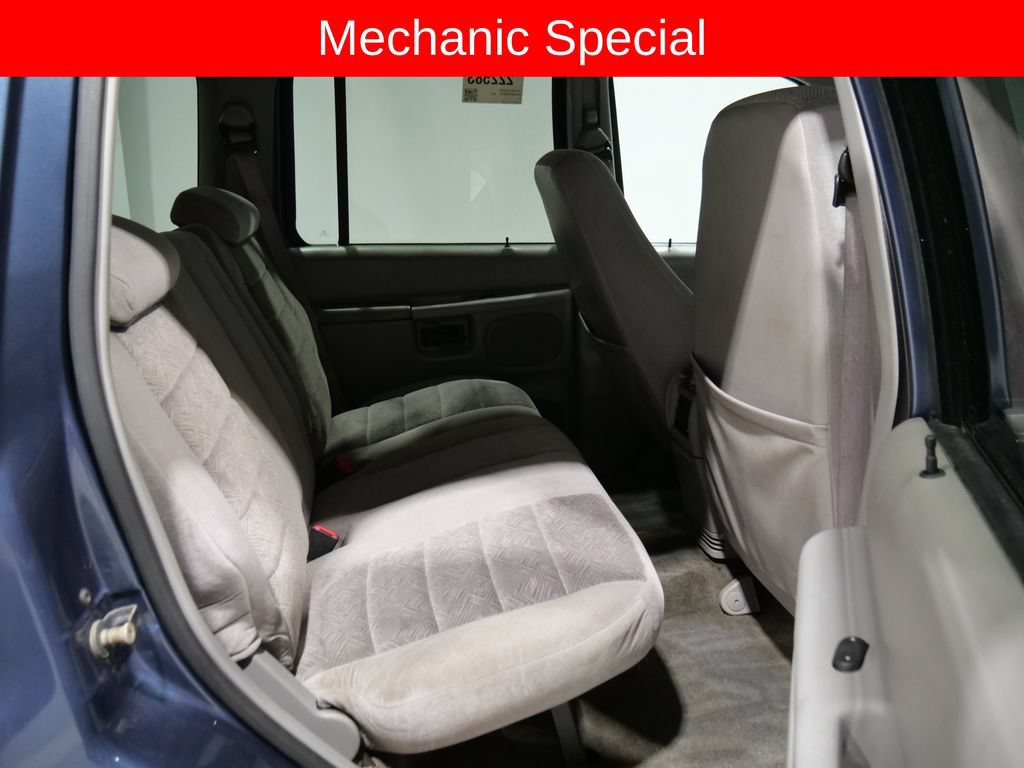 Used 1999 Ford Explorer XLT AWD/4WD image 25