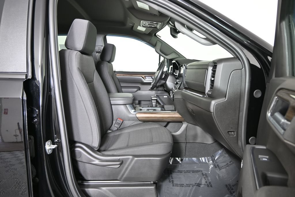 Used 2025 Chevrolet Silverado 1500 RST w/ All Star Edition Plus AWD/4WD image 15