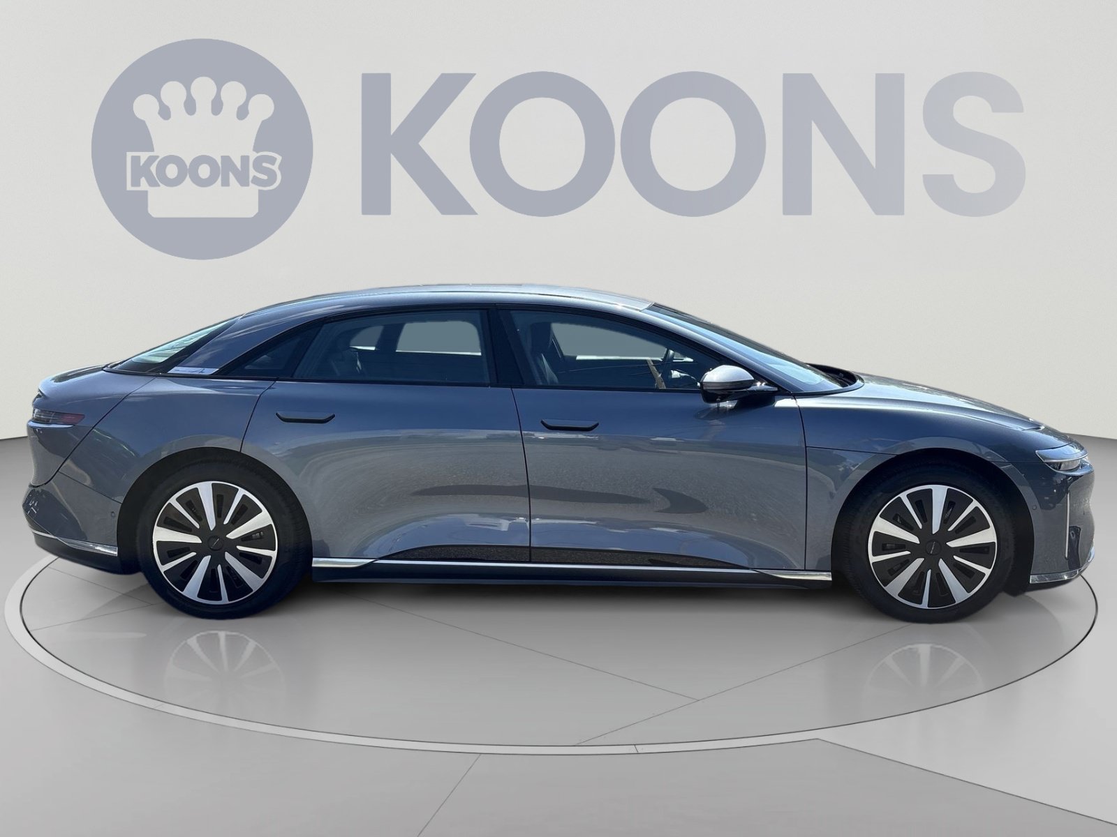 Used 2024 Lucid Air Touring AWD/4WD image 8