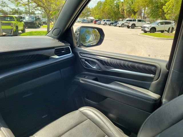 Used 2021 GMC Yukon XL Denali image 19