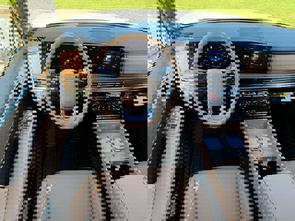 New 2026 Hyundai Santa Fe Limited AWD/4WD image 15