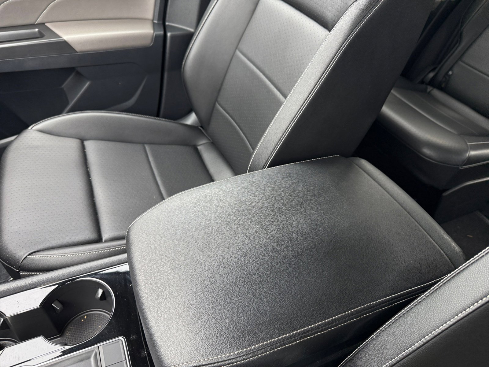 Used 2022 Volkswagen Atlas SE image 14