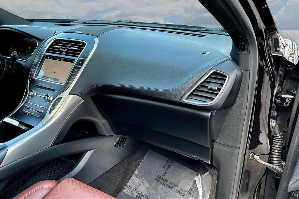 Used 2019 Lincoln Nautilus Reserve FWD image 28