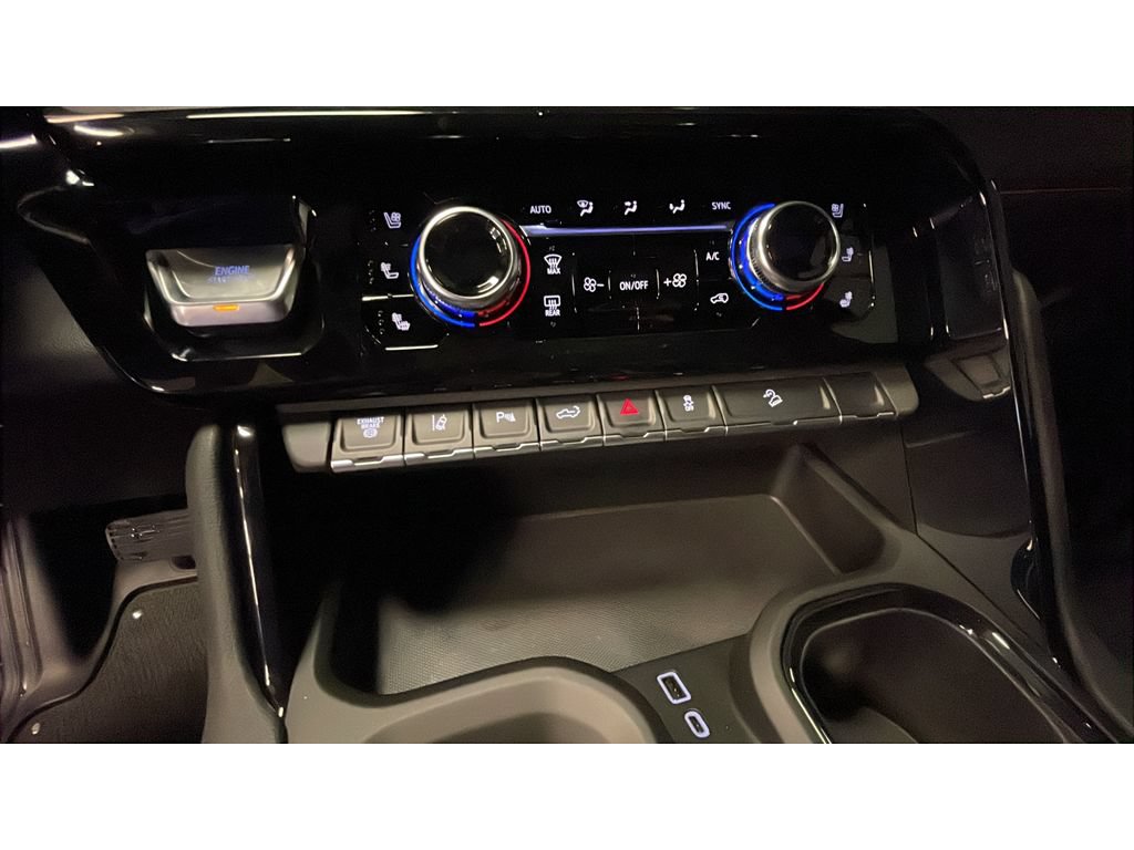 New 2026 GMC Sierra 2500 AT4 w/ AT4 Premium Plus Package AWD/4WD image 13