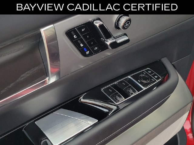 Certified 2026 Cadillac Vistiq Platinum w/ LPO, Floor Liner Package AWD/4WD image 22