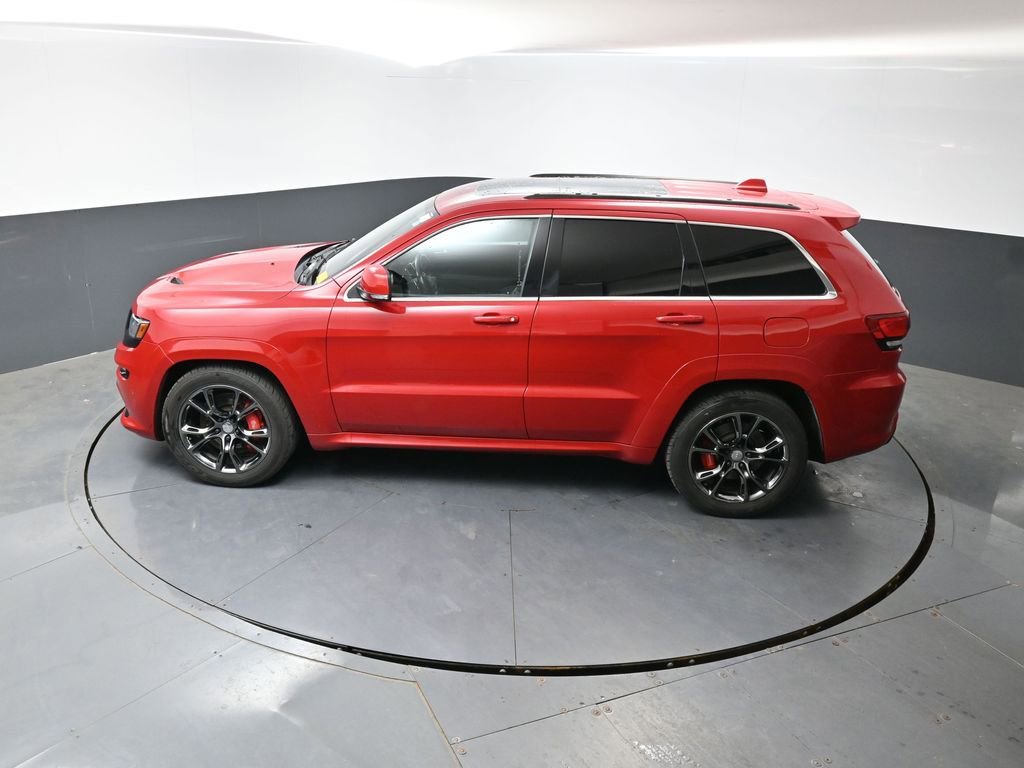 Used 2014 Jeep Grand Cherokee SRT8 w/ Luxury Group II AWD/4WD image 46