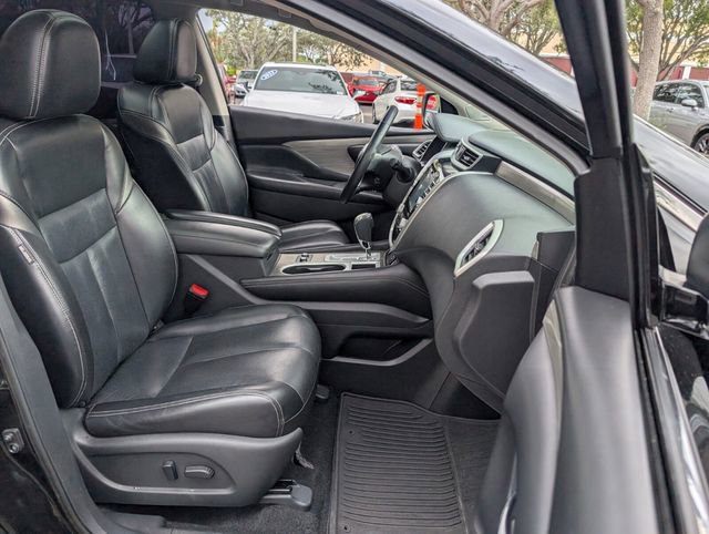 Used 2018 Nissan Murano Platinum w/ Cargo Package image 19