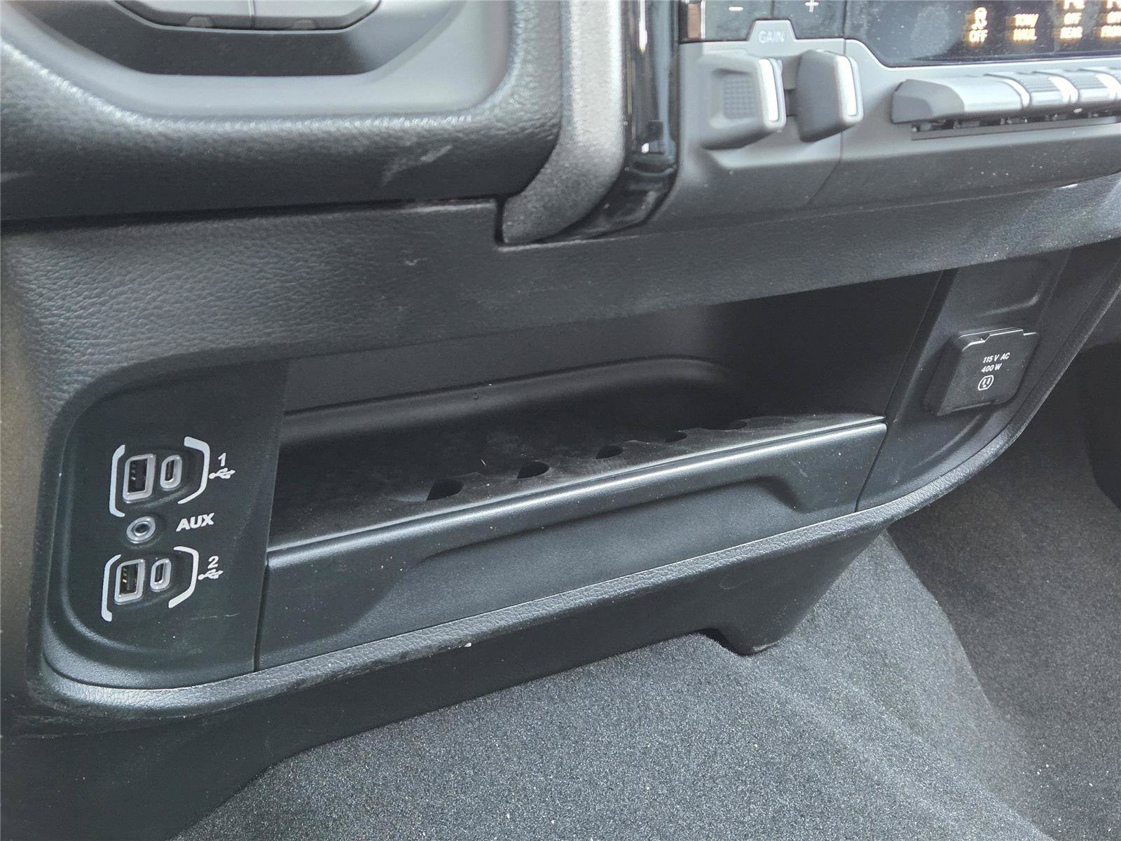 New 2026 RAM 2500 Tradesman AWD/4WD image 29