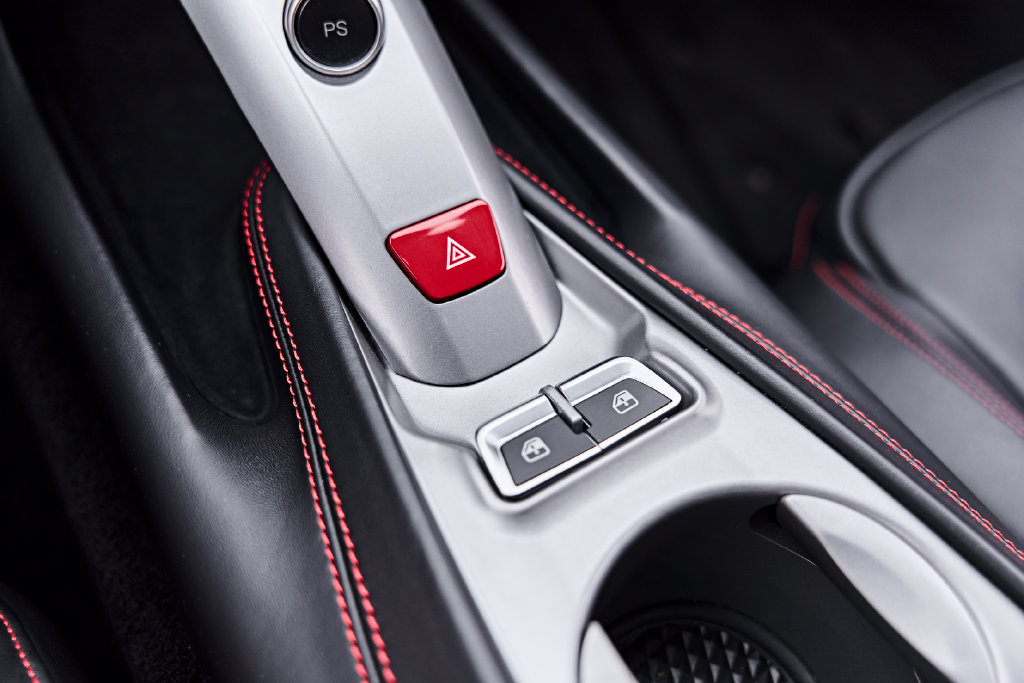 Used 2016 Ferrari F12 Berlinetta RWD image 80