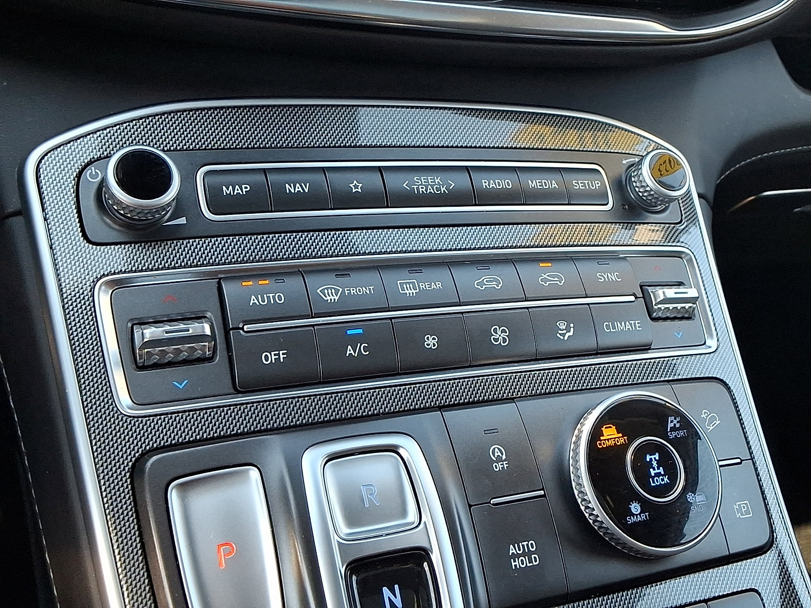 Used 2023 Hyundai Santa Fe SEL w/ Premium Package AWD/4WD image 17