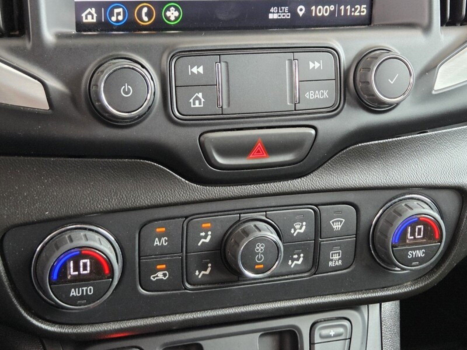 Used 2020 GMC Terrain SLT FWD image 30