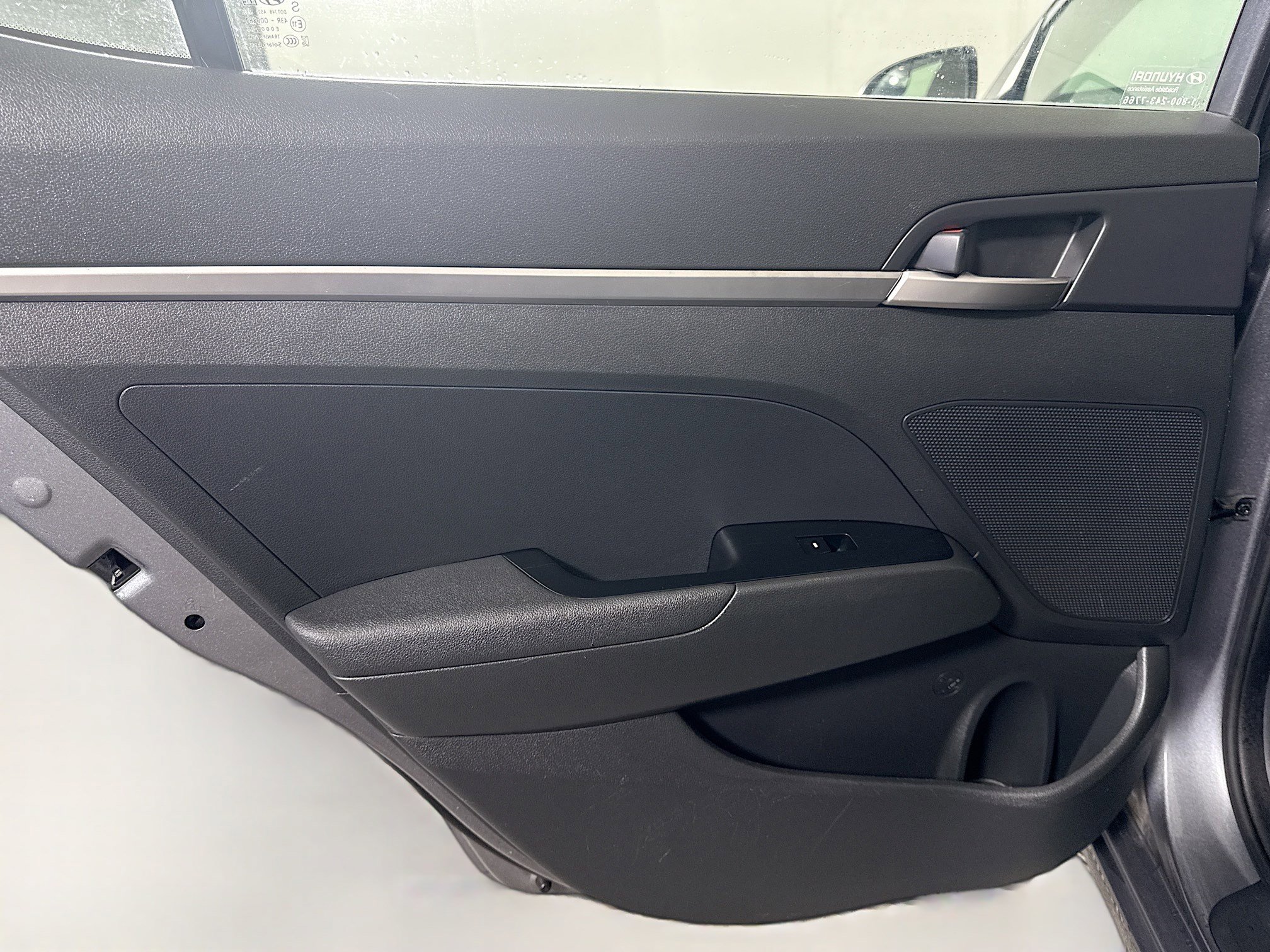 Used 2019 Hyundai Elantra SE w/ Cargo Package image 25